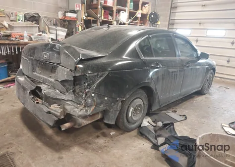 2010 Honda Accord 2.4 Lx z USA, uszkodzony, nr VIN 1HGCP2F30AA176789